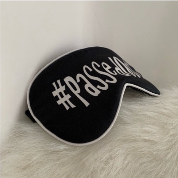 Silk Sleeping Eye Mask Hashtag PassedOut Black - Picture 4 of 13